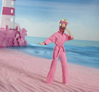 Barbie v růžovém filmovém overalu – foto 5